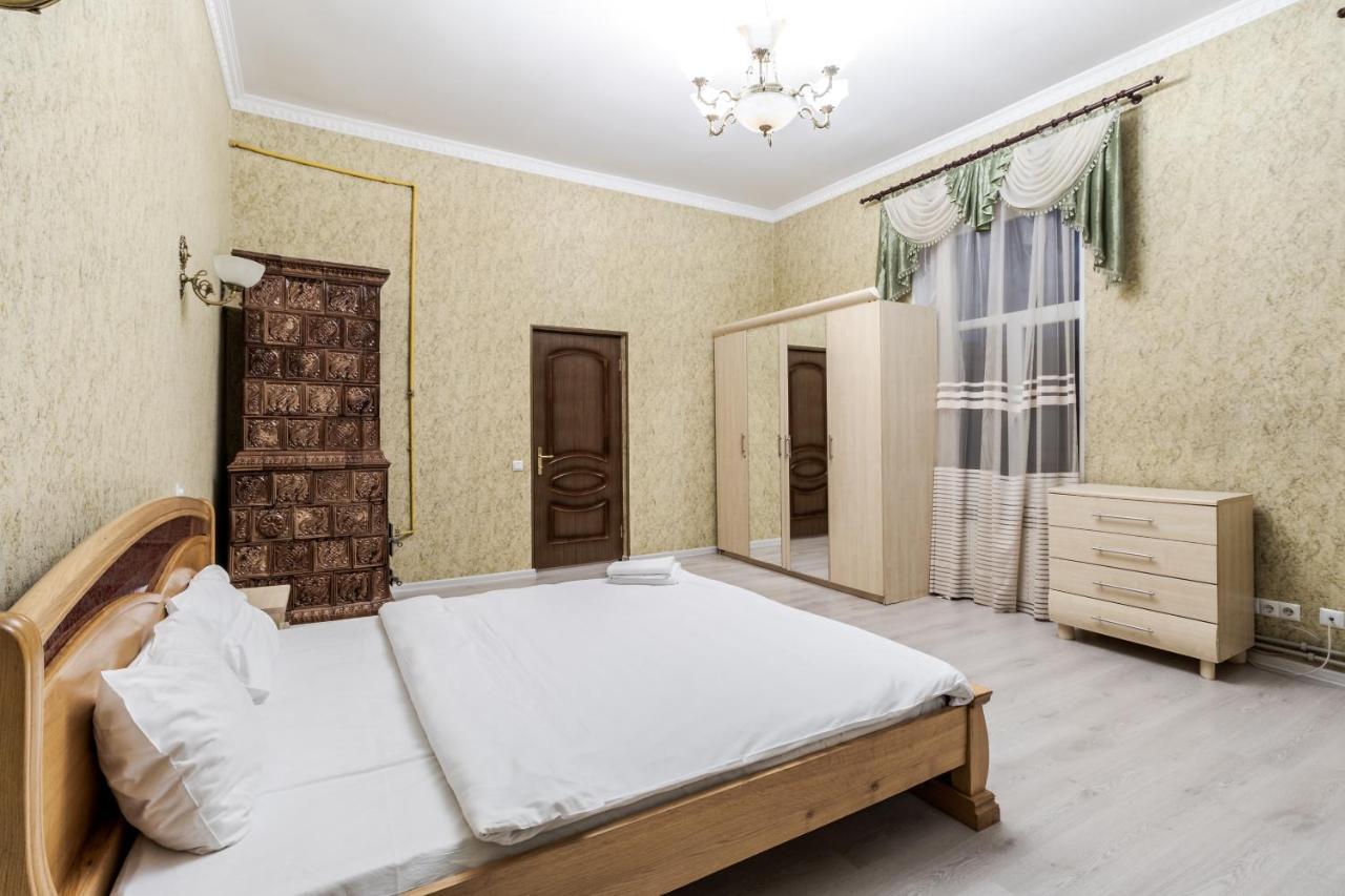 Art Balabana Apartment Lviv Eksteriør billede