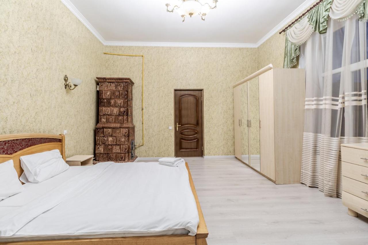 Art Balabana Apartment Lviv Eksteriør billede