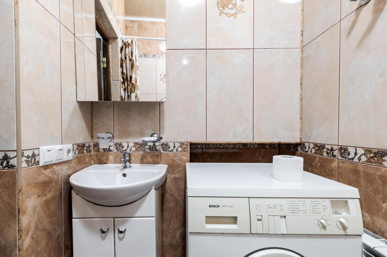 Art Balabana Apartment Lviv Eksteriør billede