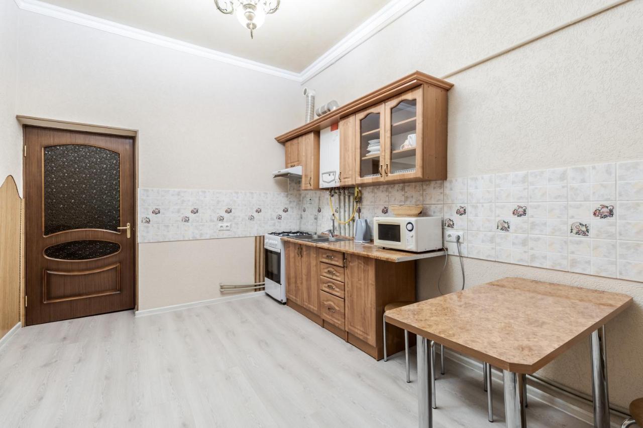 Art Balabana Apartment Lviv Eksteriør billede