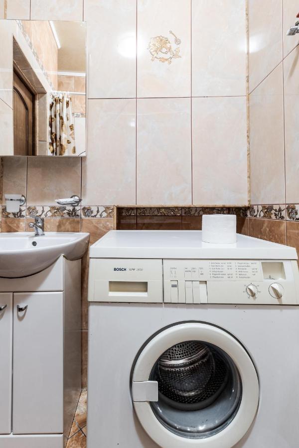 Art Balabana Apartment Lviv Eksteriør billede