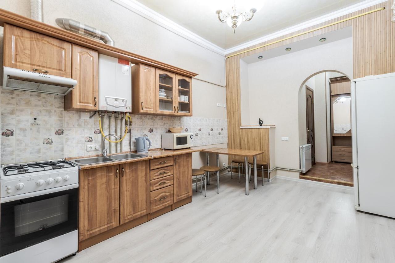 Art Balabana Apartment Lviv Eksteriør billede